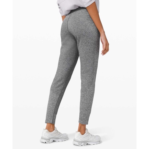Lululemon Engineered Warmth Jogger Merino Wool Size 4 - Picture 9 of 16